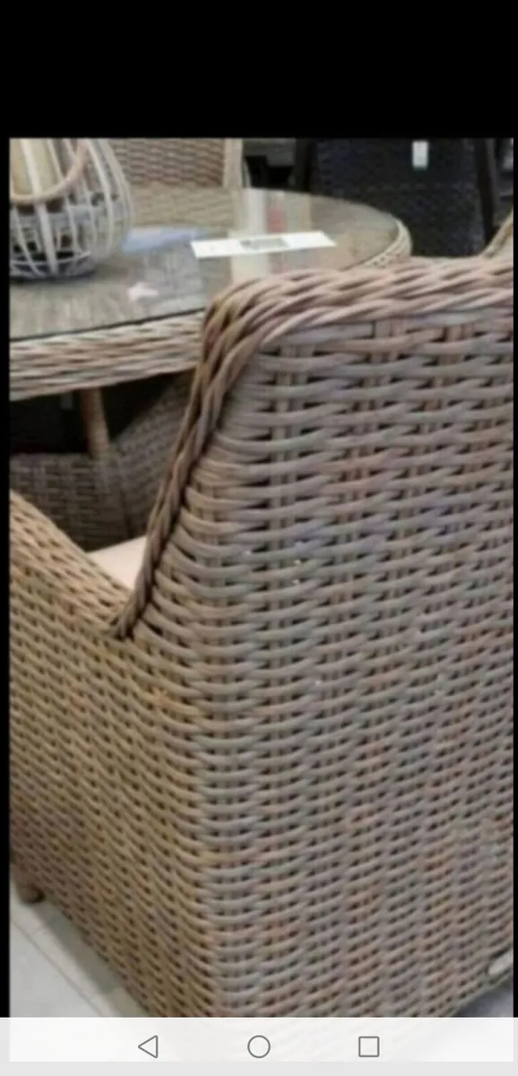 **CLEARANCE** Brand New 6 Seater Basket Rattan Set - Image 3