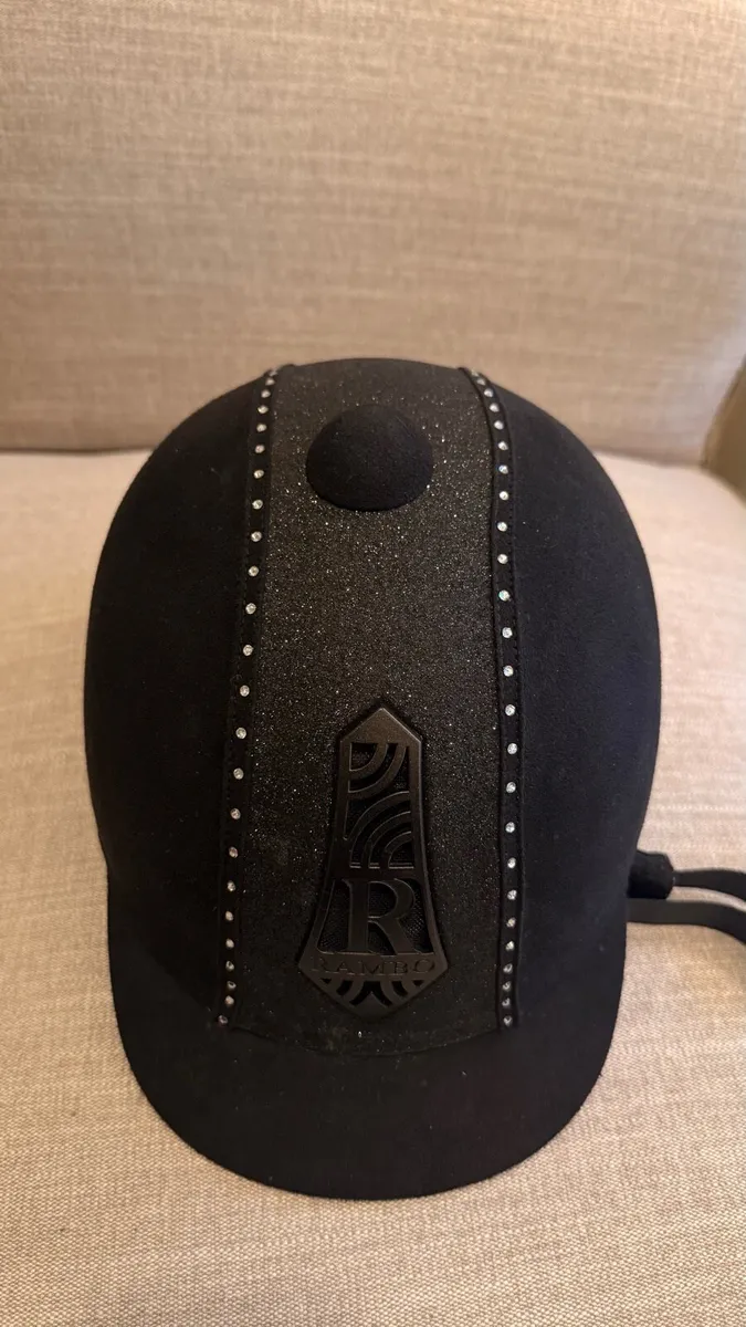 Horseware riding helmet 56cm - Image 2