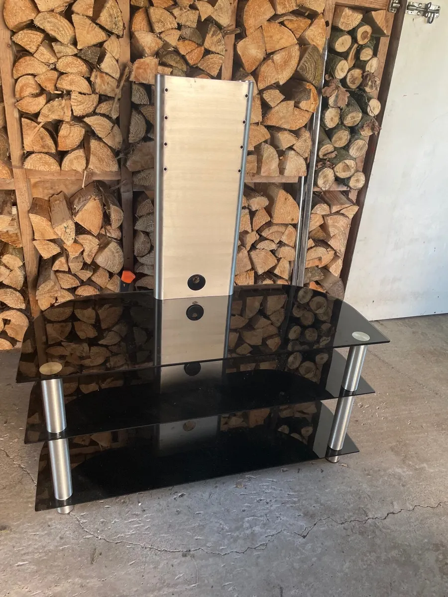 Tv stand - Image 1