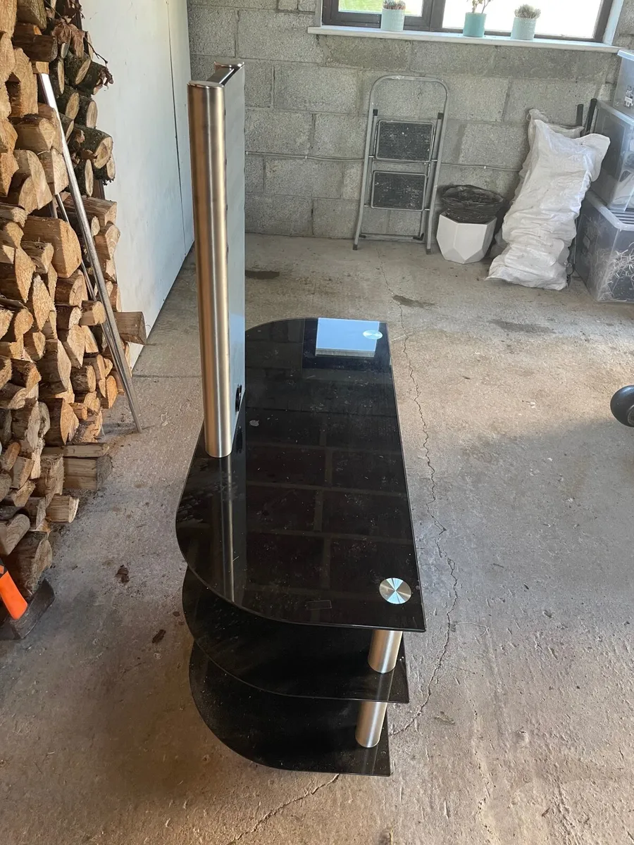 Tv stand - Image 2