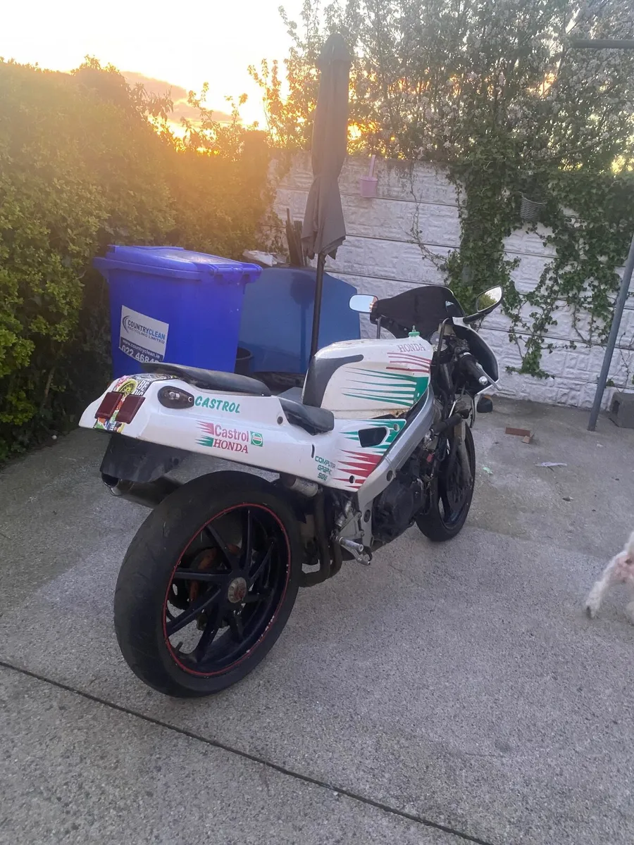 Honda vfr 400 r - Image 1