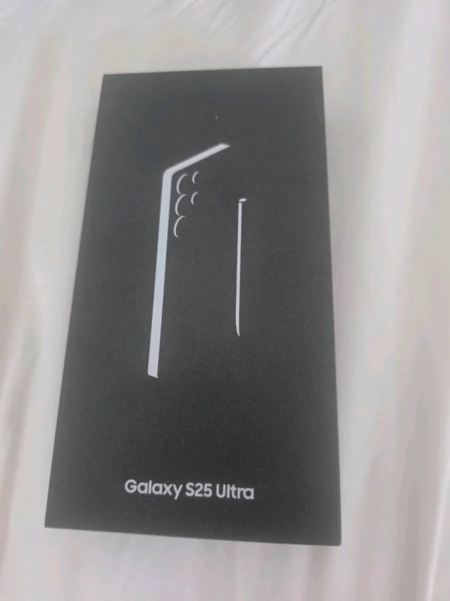 Brand new Irish Samsung s25 ultra - Image 1