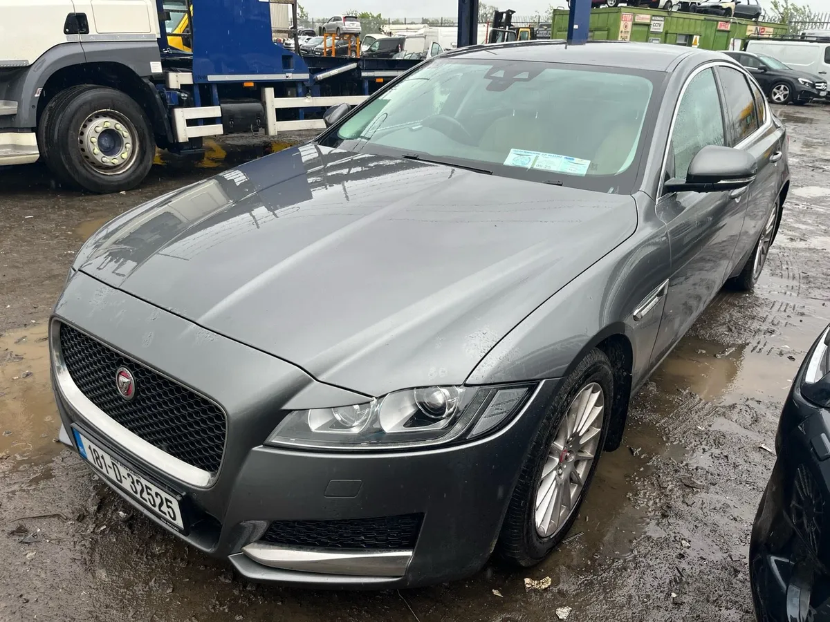 2018 Jaguar Xf - Image 1