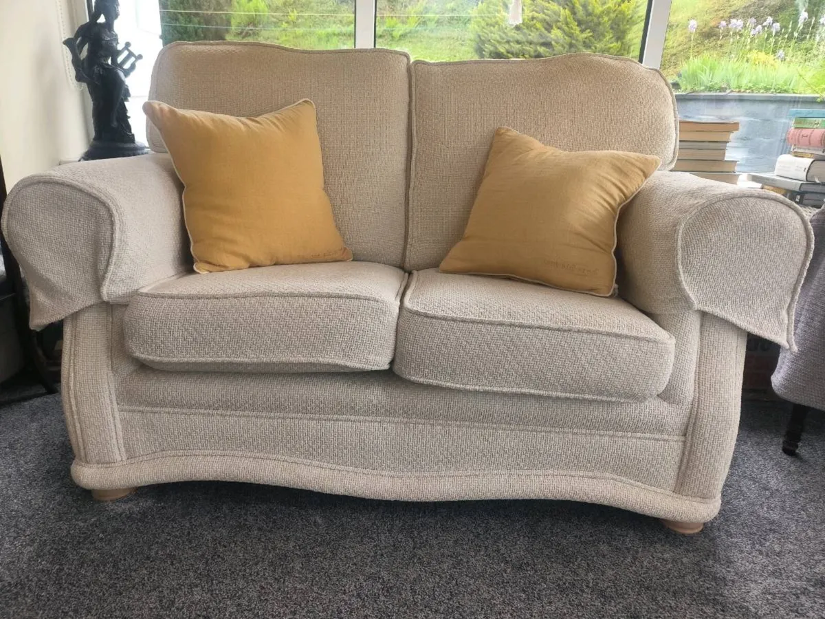 Two seater with two armchairs - Image 2