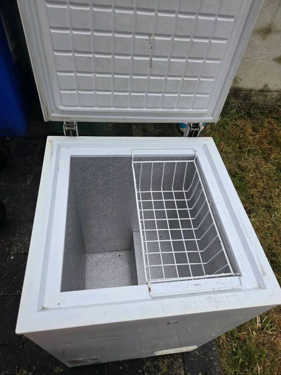Chest freezer - Image 1
