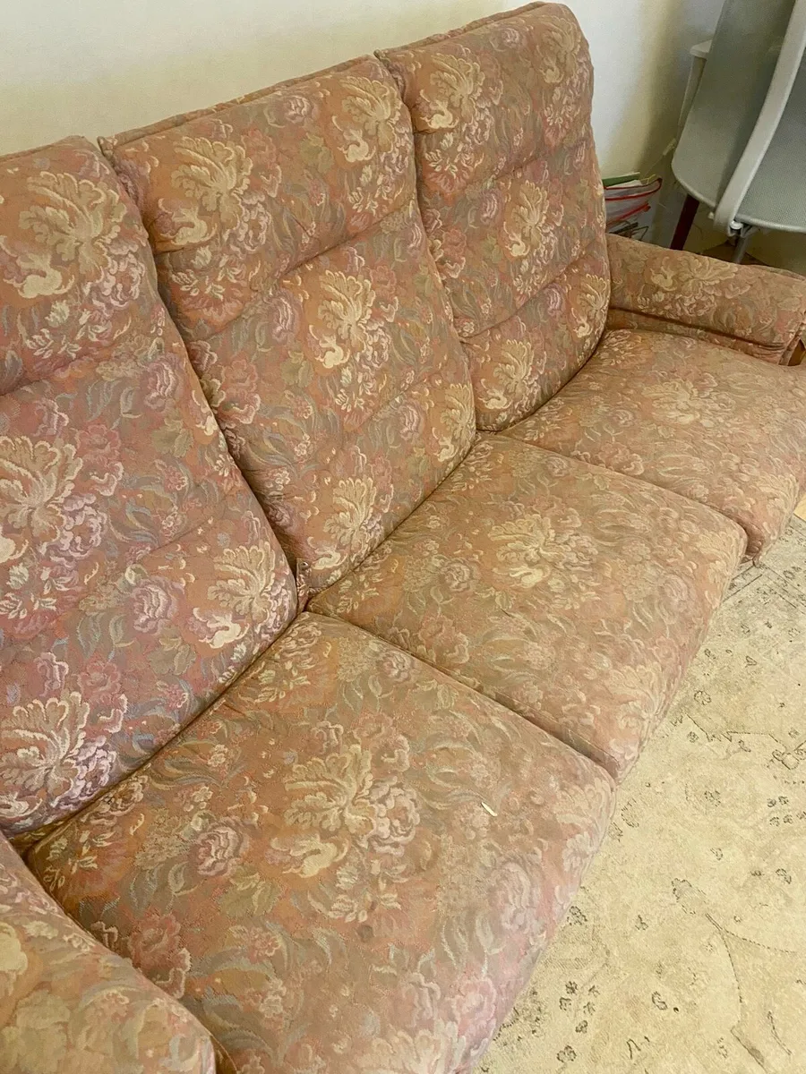 Ercol sofa - Image 4