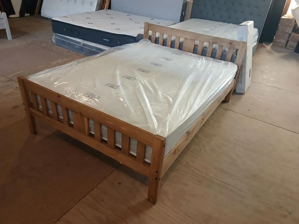 Bed and mattress - Image 1