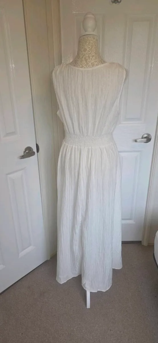 Shein White Boho Maxi Dress Crochet Waist Sleevele - Image 3