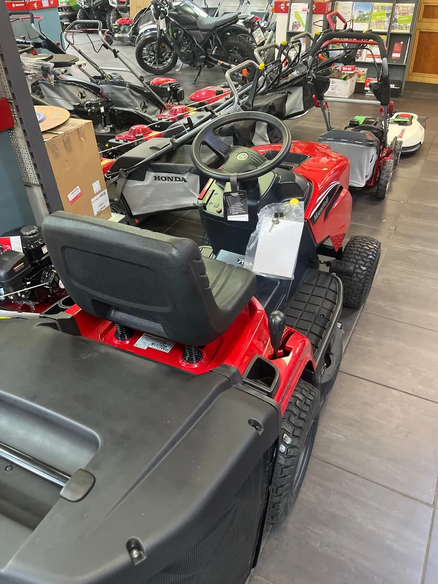 Lawnmowers - Image 3