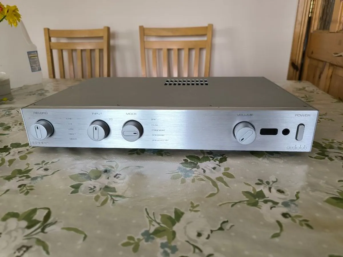 Audiolab 8200A - Image 1