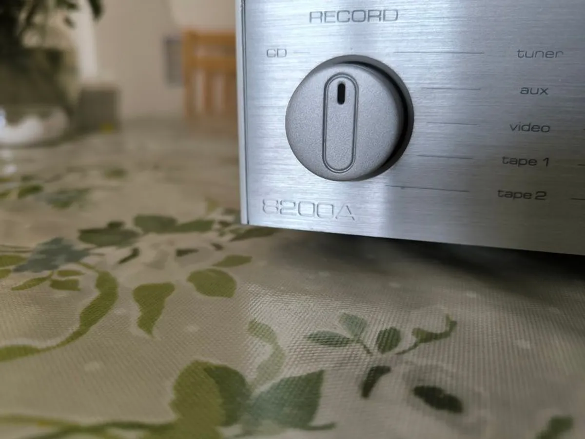 Audiolab 8200A - Image 2
