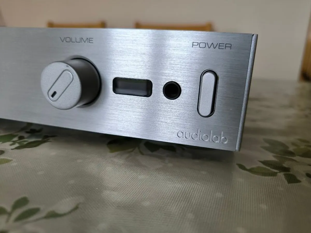 Audiolab 8200A - Image 3