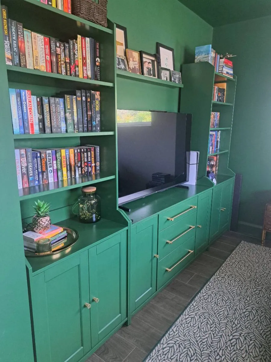 Tv unit storage combination - Image 1