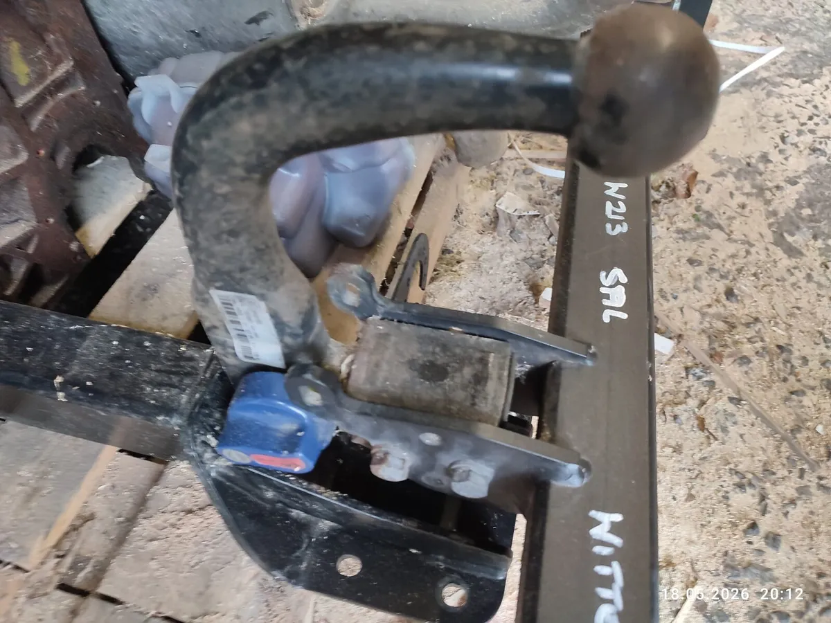TOW BARS - Image 3