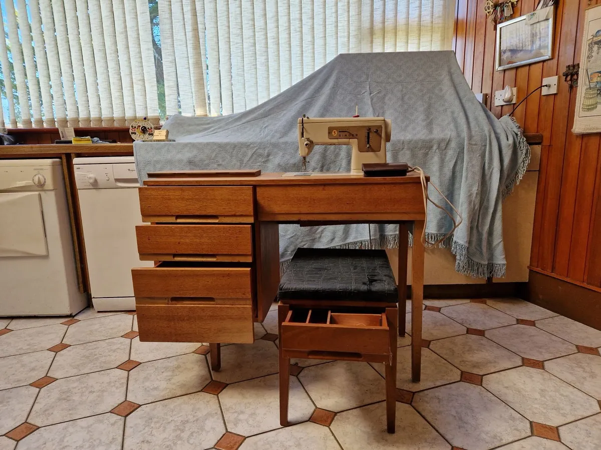 Sewing Machine - Image 2