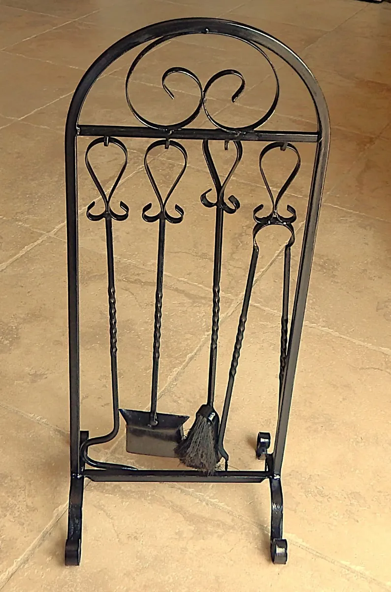 Wrought Iron 4 Piece Fireside Companion Set - Image 4