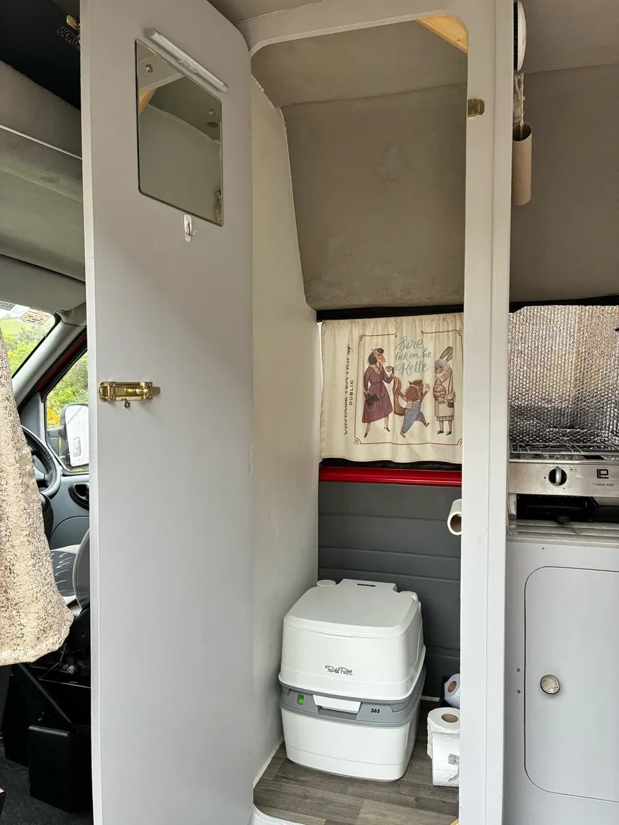 Ldv maxus camper van - Image 4