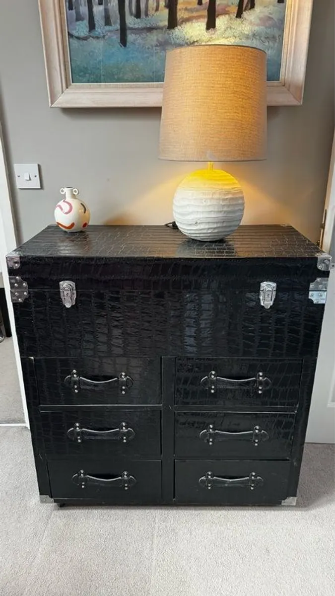 Sideboard - Image 1