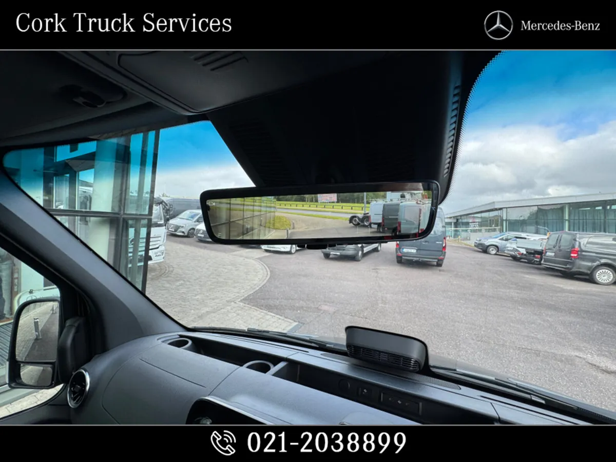 Mercedes-Benz Sprinter 319.43 Pro Automatic - Image 4