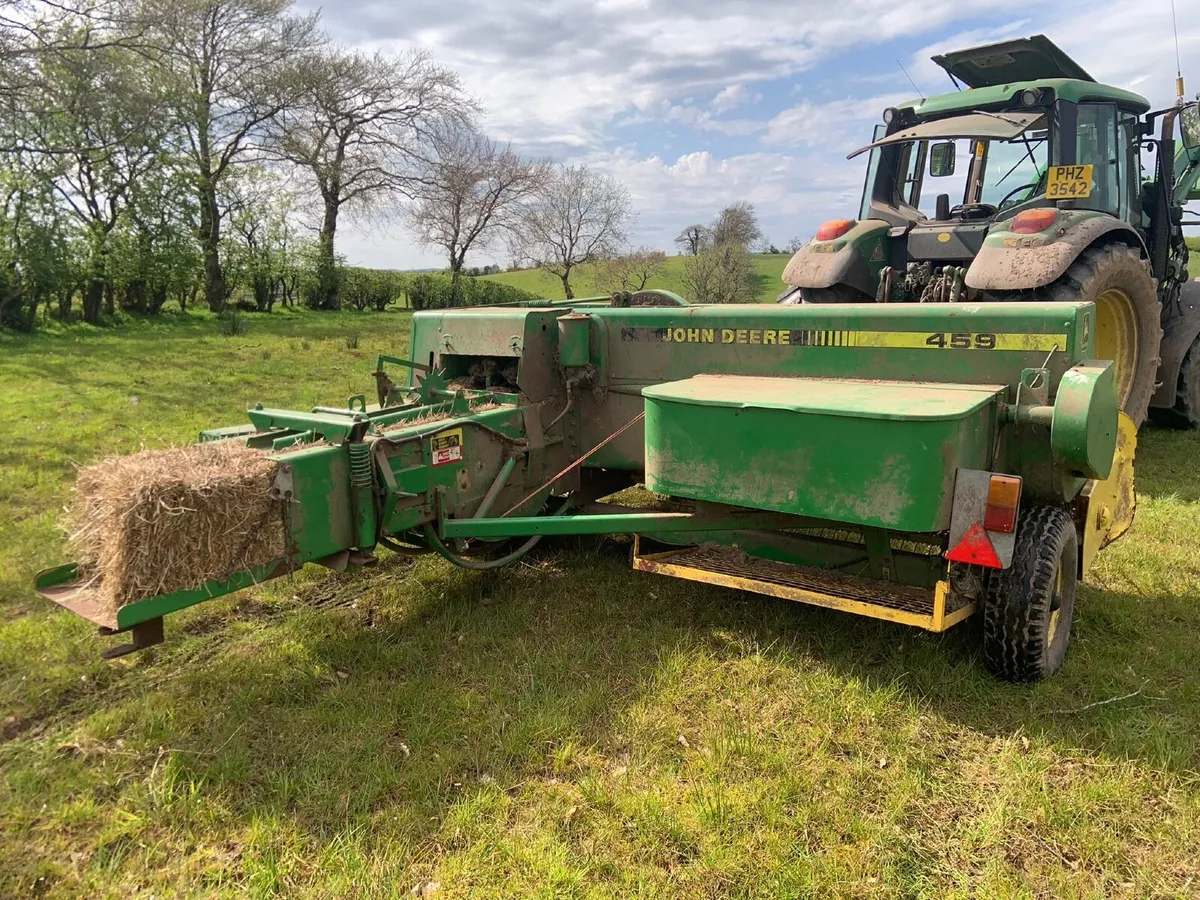 John Deere 459 Small square  Baler - Image 2
