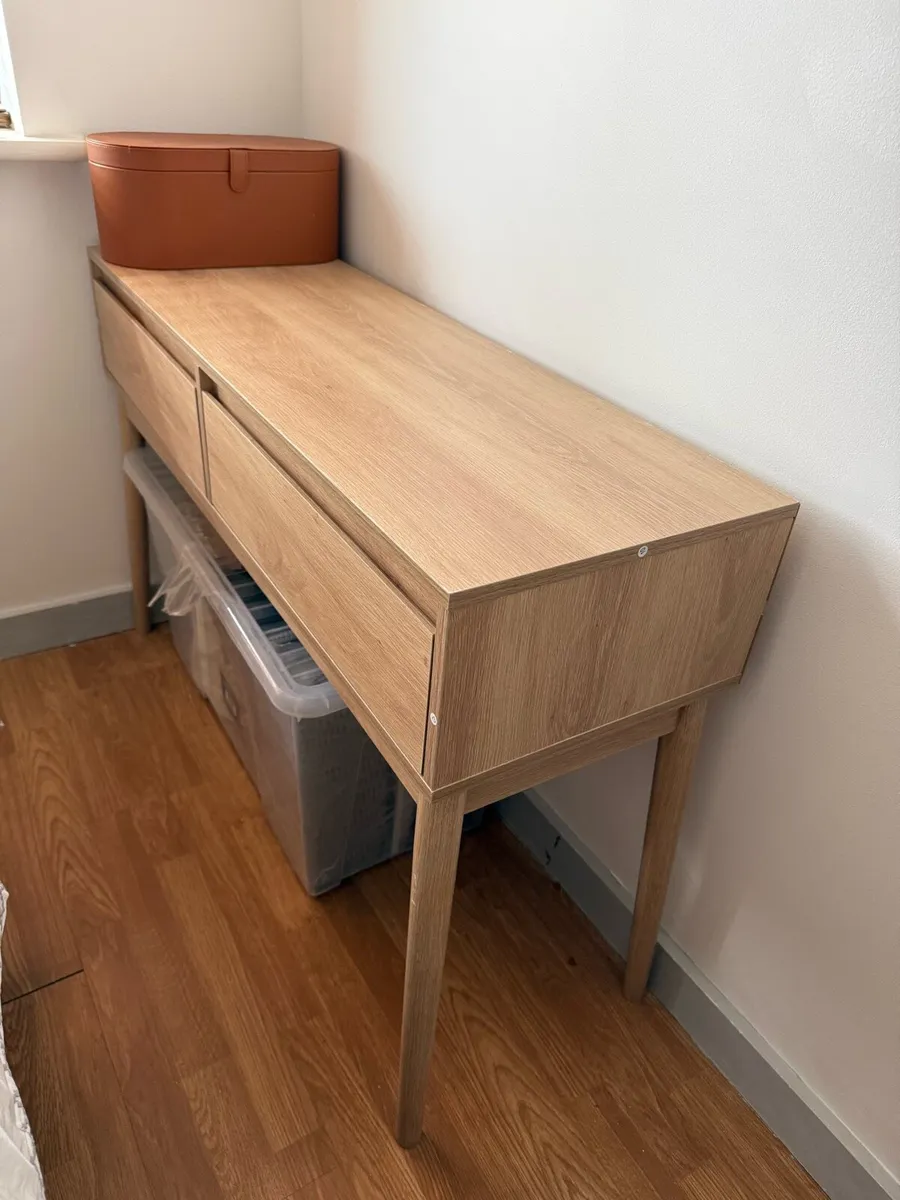 Console table - Image 3