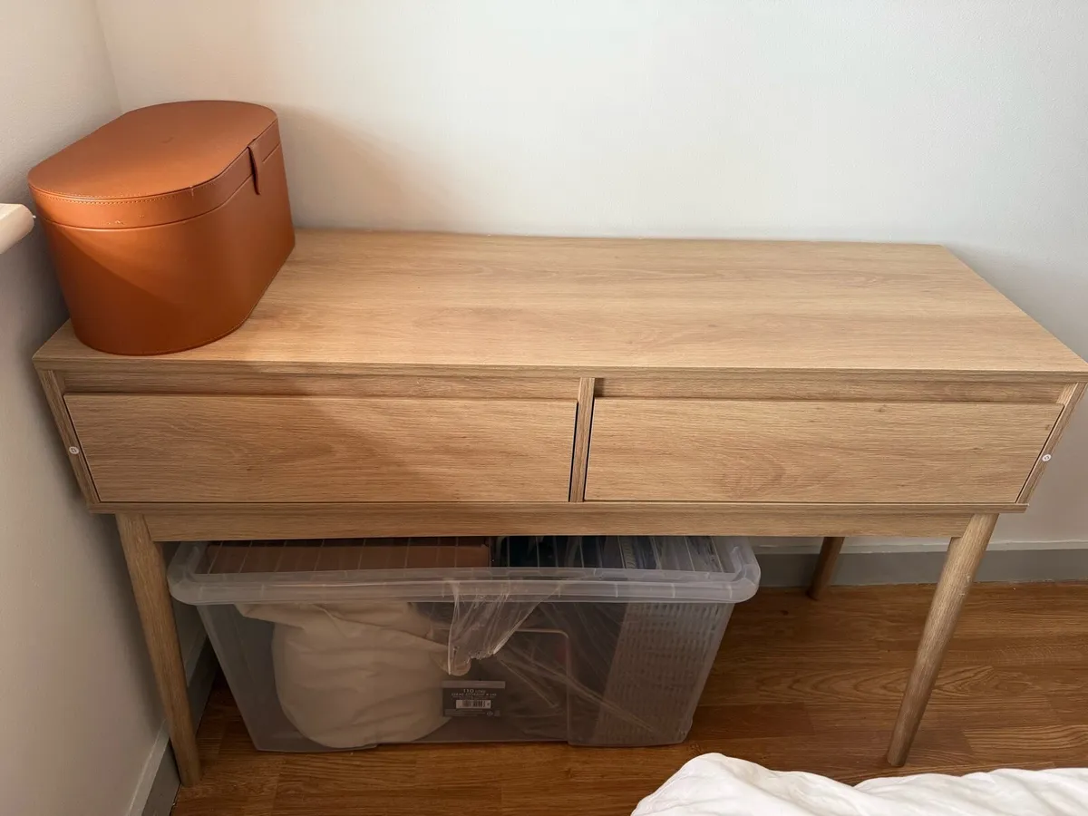 Console table - Image 4