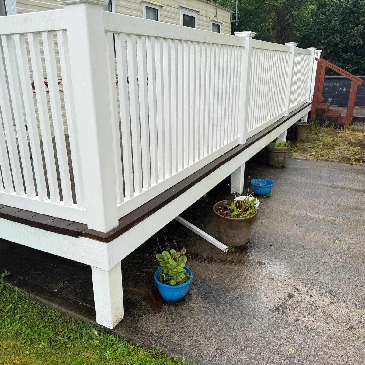 Composite decking - Image 4