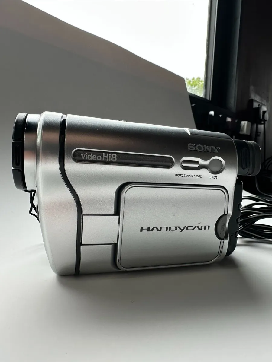 Sony Handycam DCR-ccd-trv238e PAL - Image 4