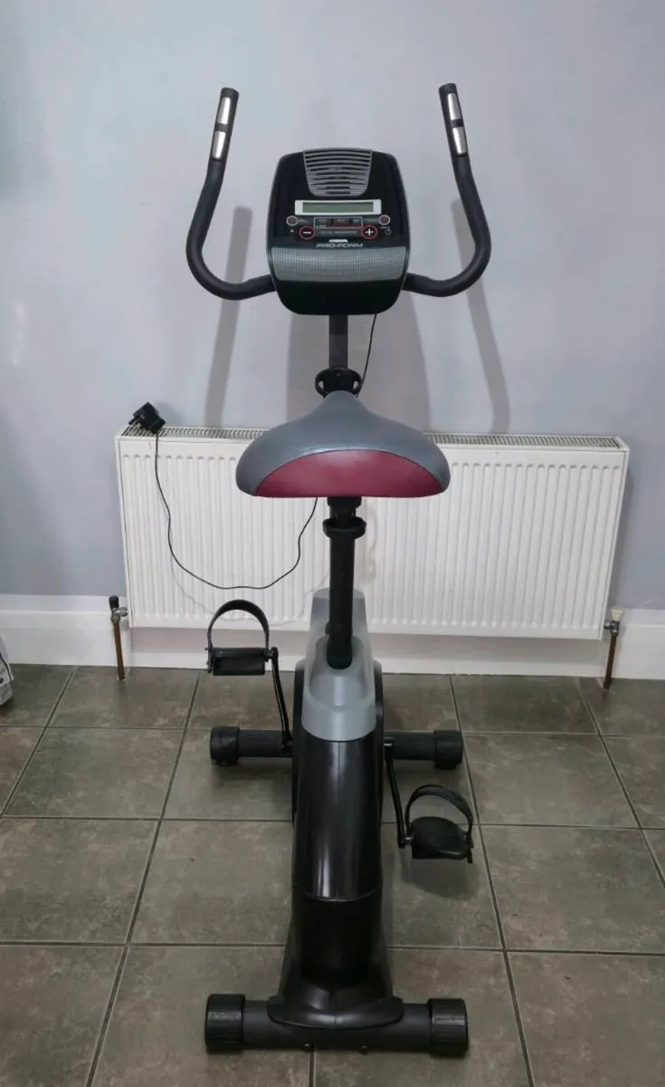 EXERCISE BIKE - Image 3