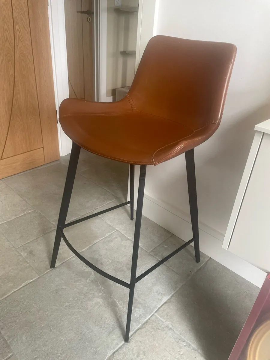 Bar Stool (Breakfast Island) - Image 1