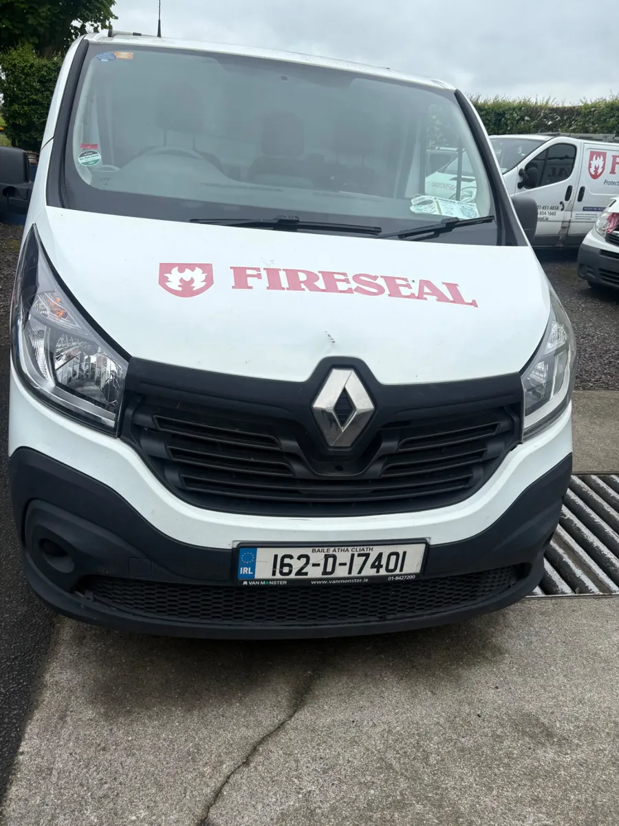 161 Renault traffic for parts or repairs - Image 4