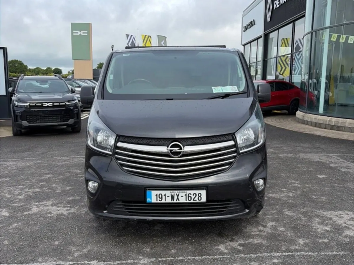 Opel Vivaro LWB - Image 2