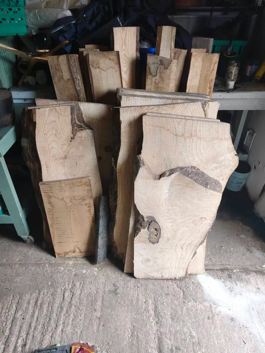 Timber planks ash and oak. - Image 1