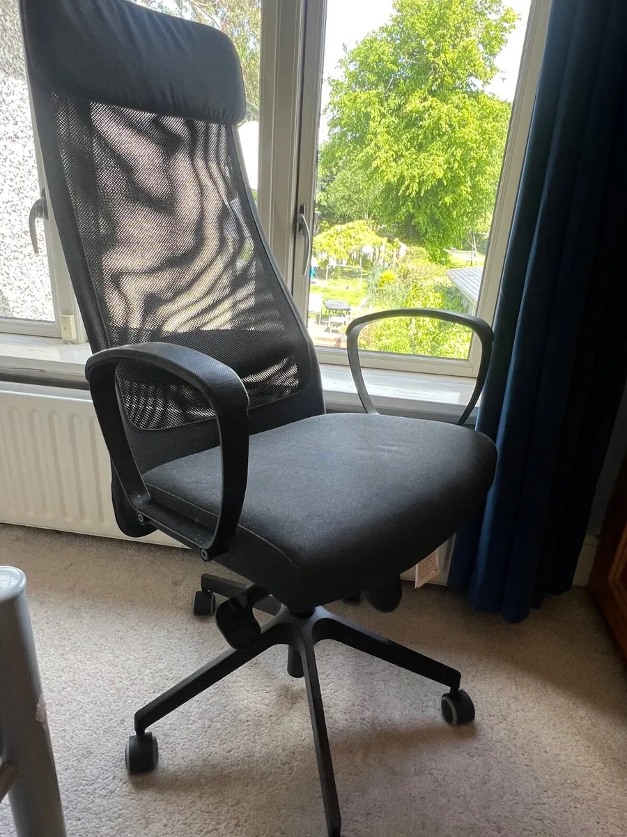 Computer Chair - Image 3