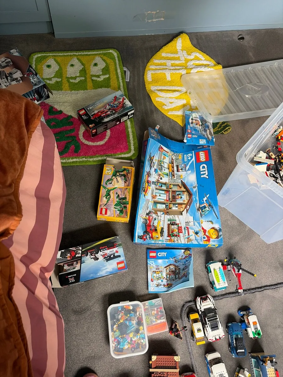 Lego - Image 2