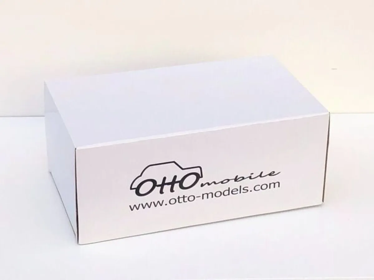 Honda Accord Euro R CL7 2003 Otto-mobile 1/18 New - Image 2
