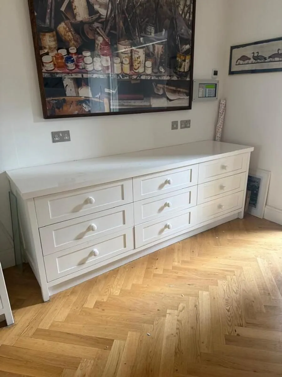 9 drawer chest of drawers - Image 1