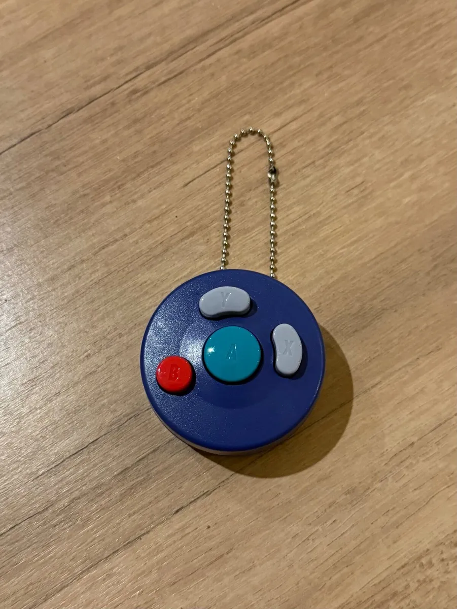 Nintendo controller gachapon - Image 1