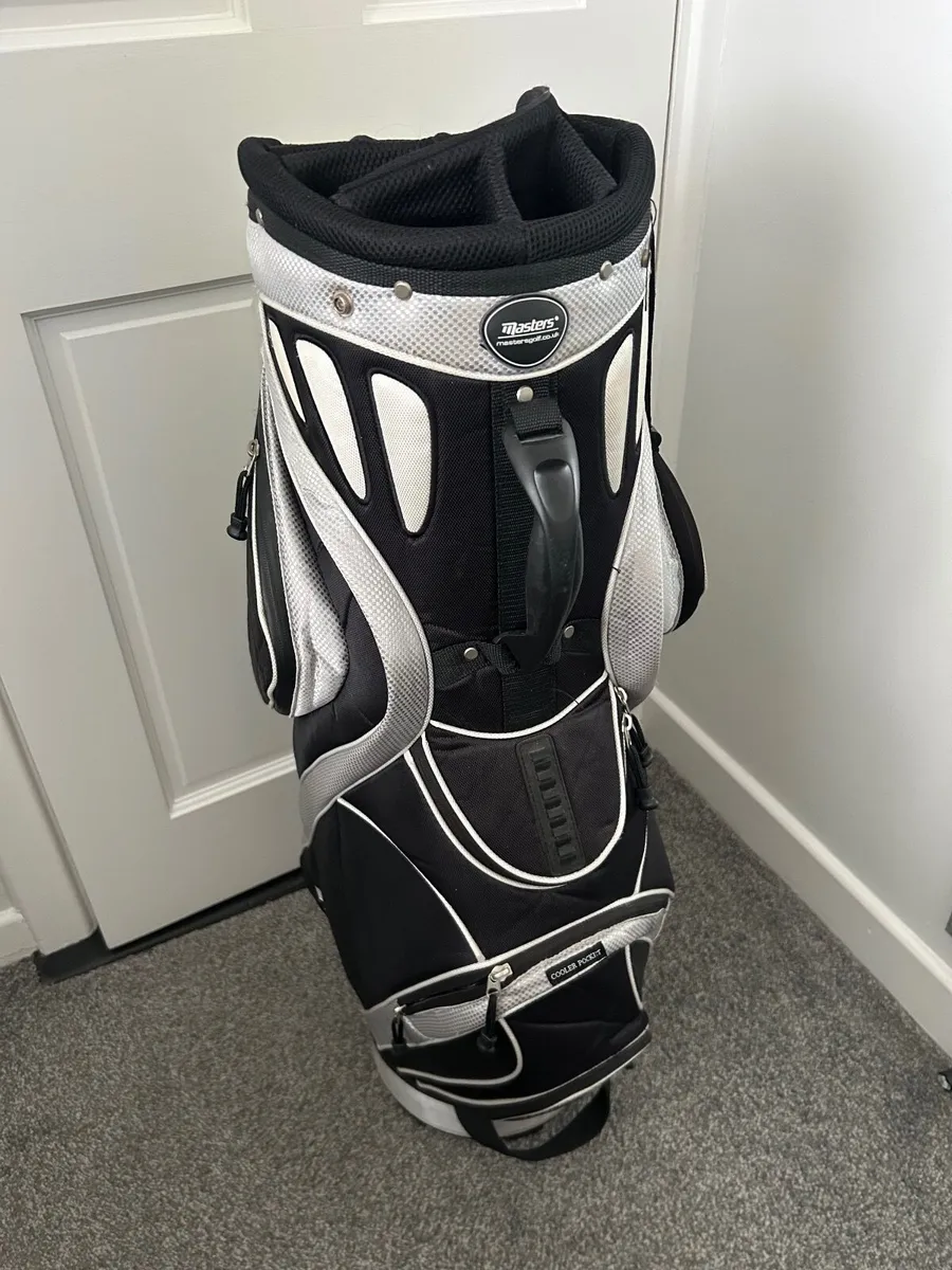 Golf bag