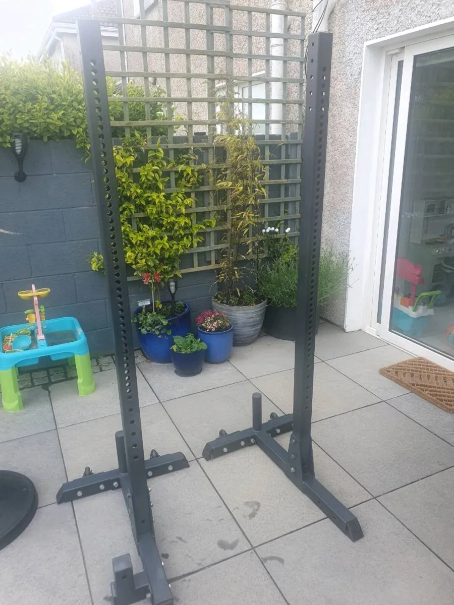 Squat stand - Image 1