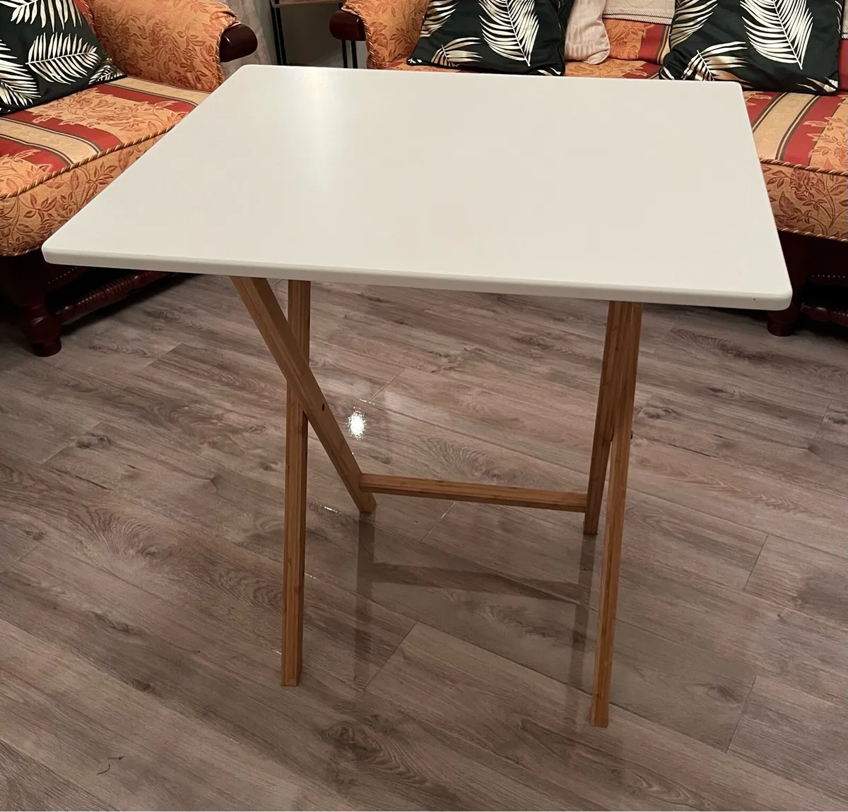 Folding Table perfect for small work/living areas - Image 4