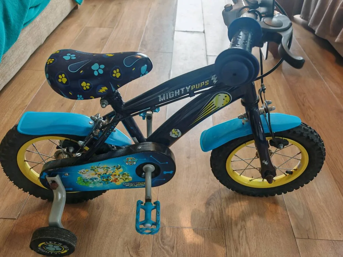 Kids bike - Image 1