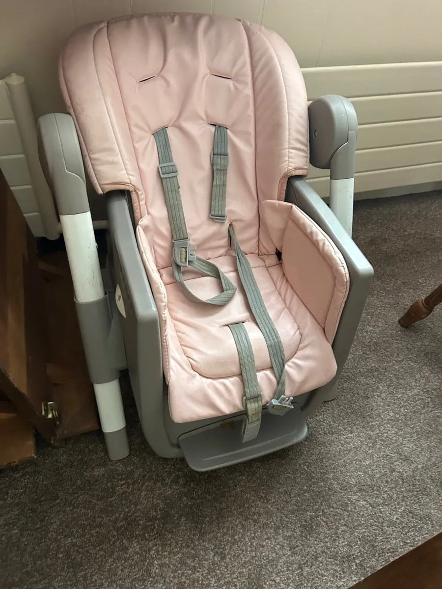 High chair - Image 2