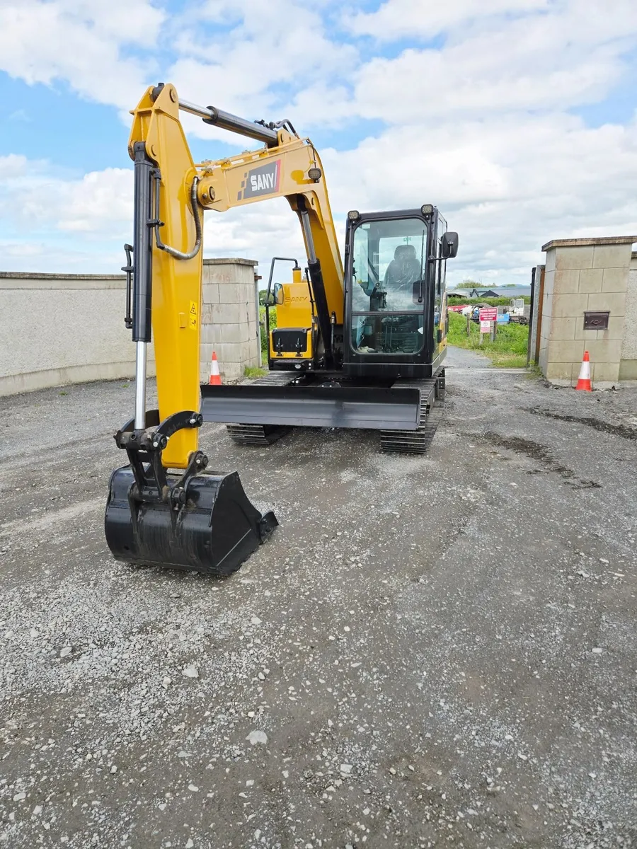 Sany Digger SY70C - Image 2