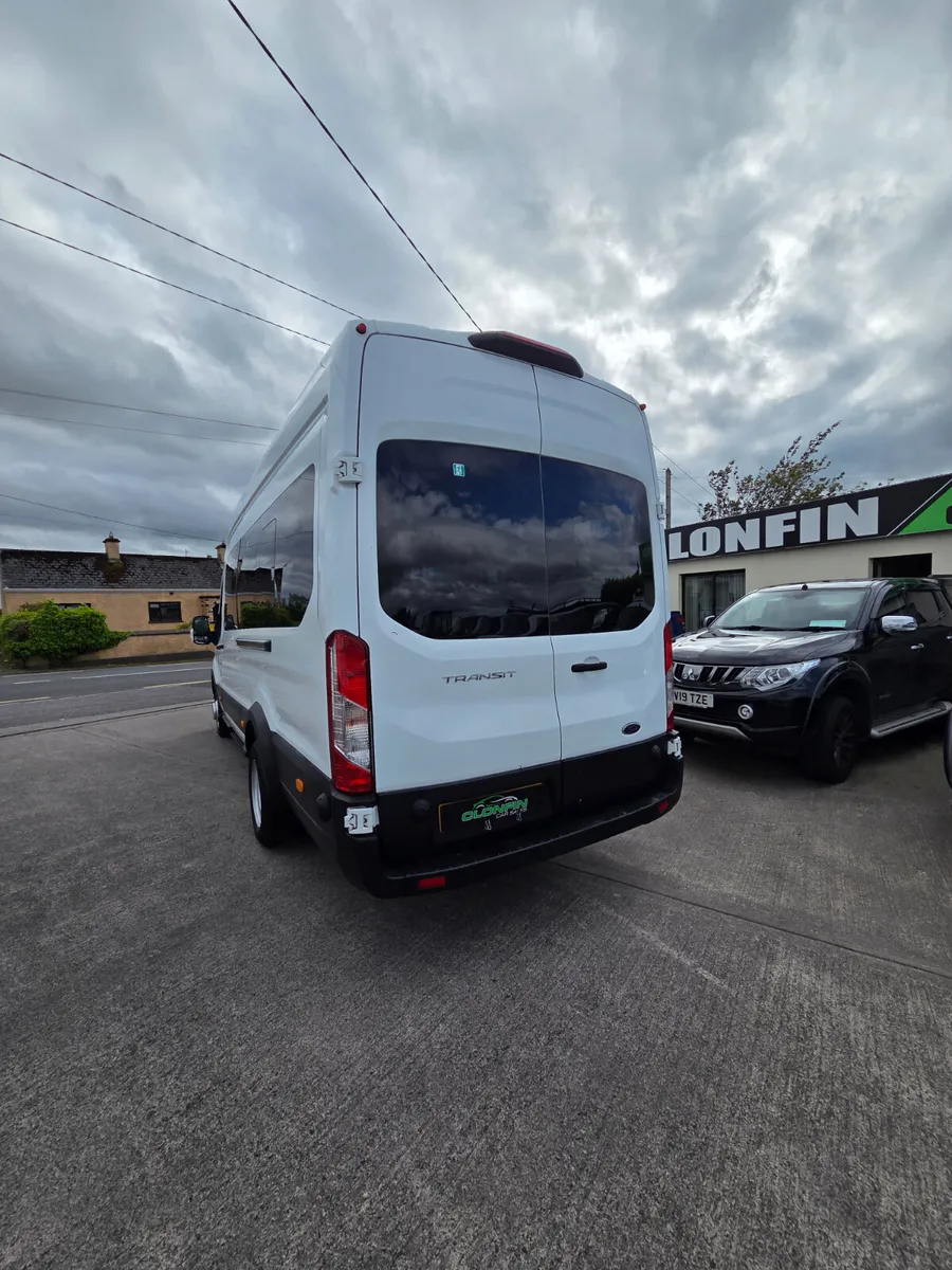 Ford Transit 17 seater minibus 2021 - Image 3