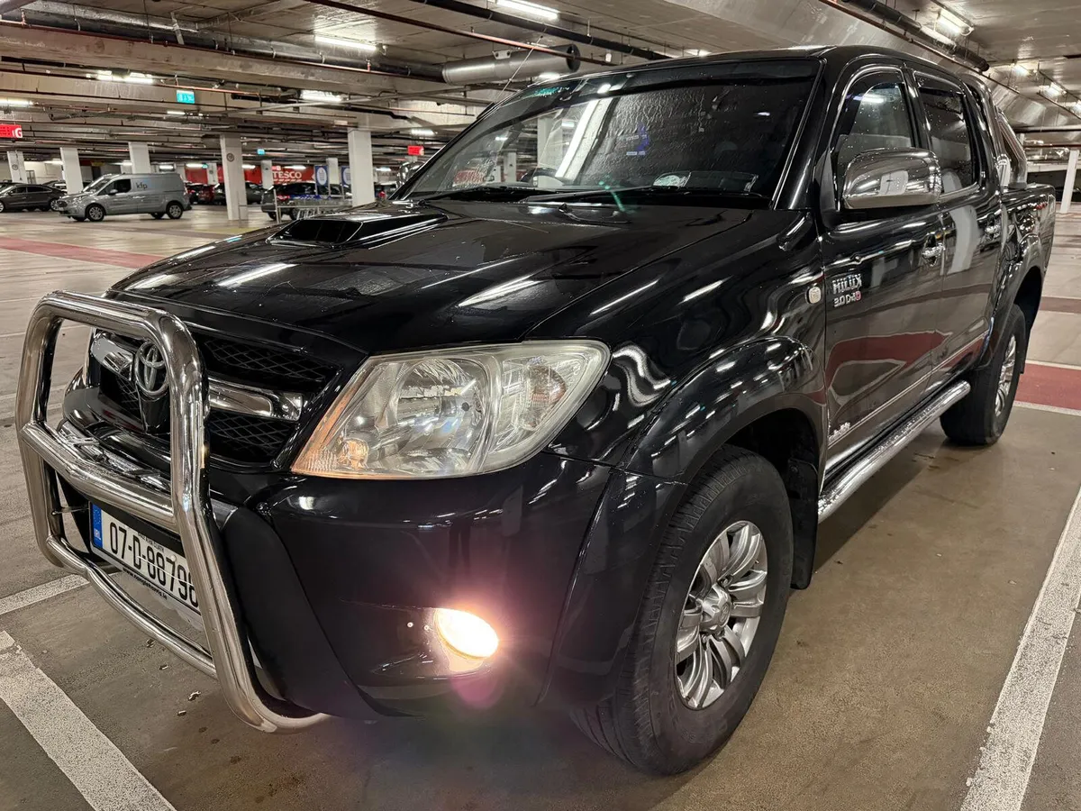 Toyota Hilux 2007 - Image 3