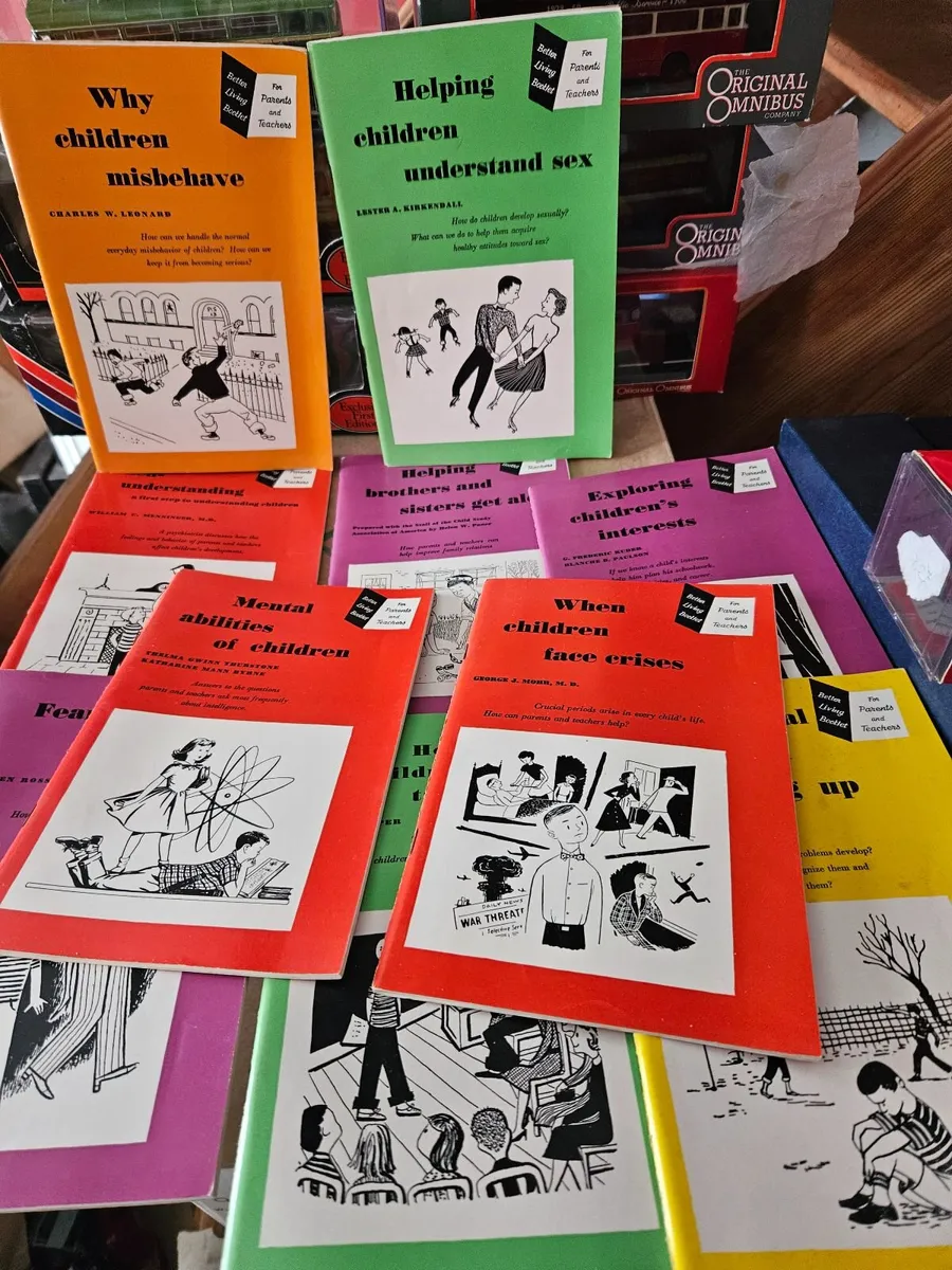 Vintage Retro 1950's Self Help Books - Image 1