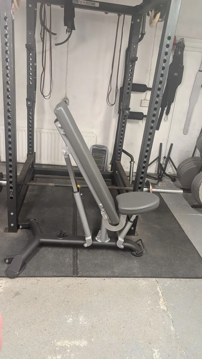 BH Fitness Commercial Adjustable Bench - Image 2