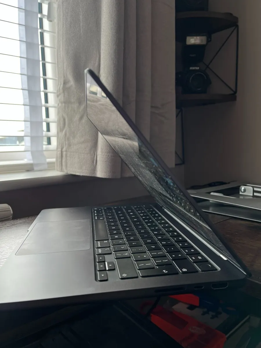 Apple MacBook Pro_M3_14"_18GB_512GB - Image 2