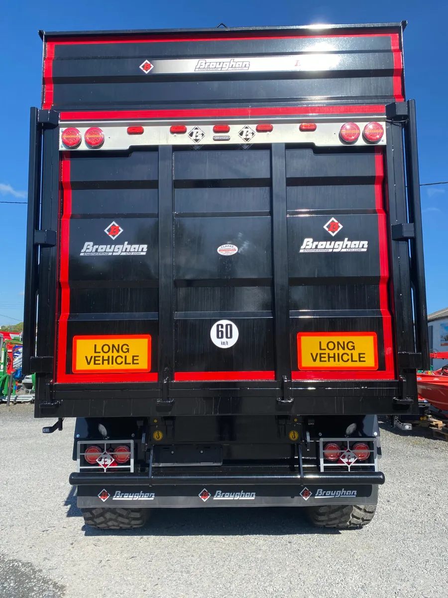 Broughan 25ft Tri Axle Silage Trailer - In Stock - Image 4